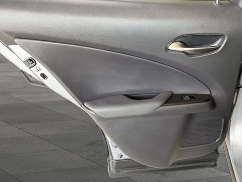 Certified 2023 Lexus UX 250h F Sport FWD image 12