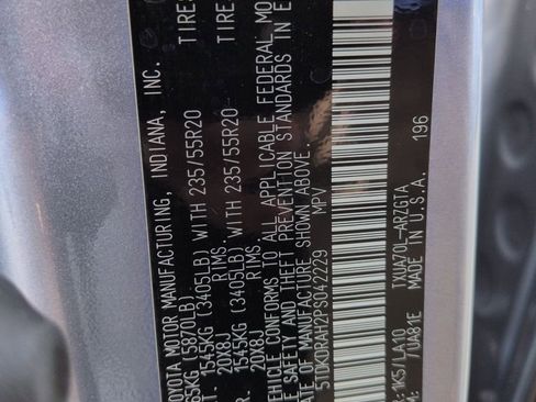 Used 2023 Toyota Highlander Platinum image 29