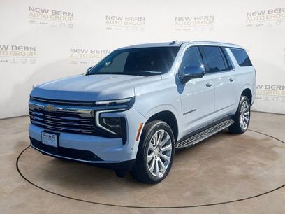 New 2026 Chevrolet Suburban Premier w/ Sun And Tow Package
