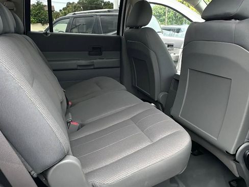 Used 2006 Dodge Durango SXT RWD image 29