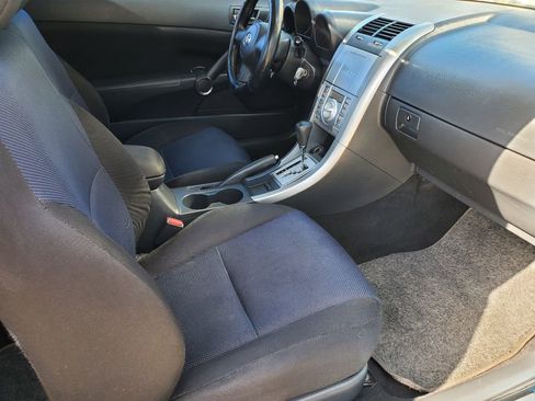 Used 2005 Scion tC image 29