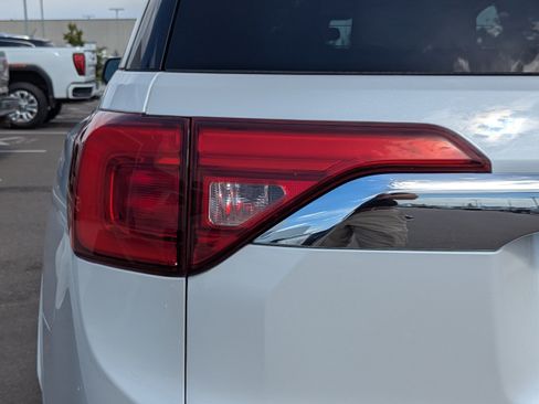 Used 2019 GMC Acadia Denali w/ Technology Package AWD/4WD image 48