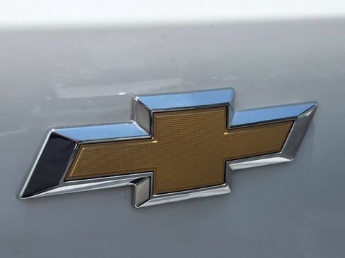 Used 2024 Chevrolet TrailBlazer LT FWD image 16