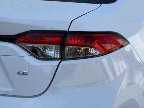 Used 2024 Toyota Corolla LE image 7