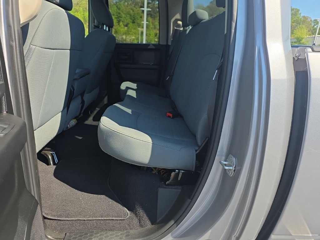 Used 2019 RAM 1500 Tradesman w/ Chrome Plus Package RWD image 13
