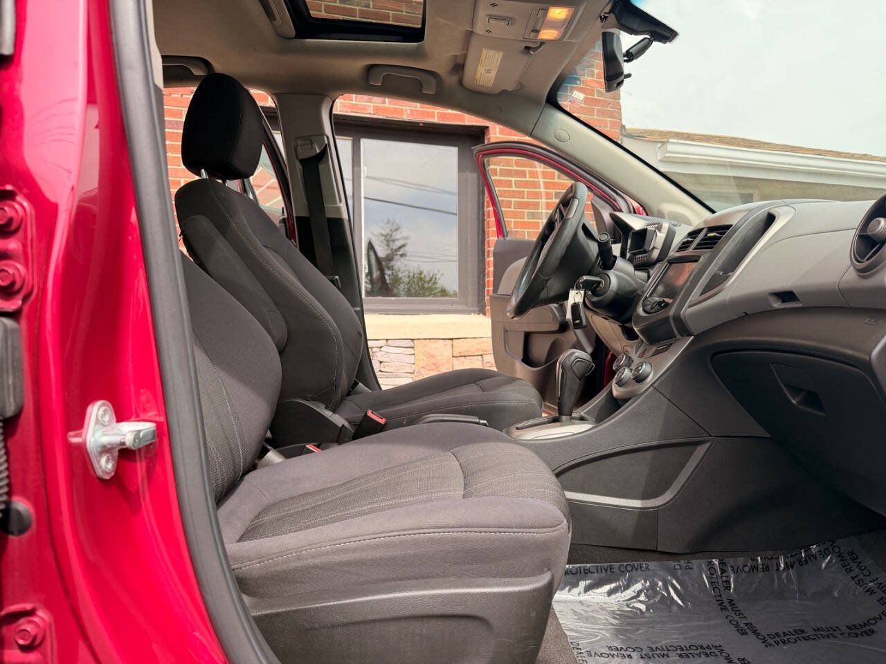 Used 2014 Chevrolet Sonic LT w/ LT Promotional Package FWD image 19