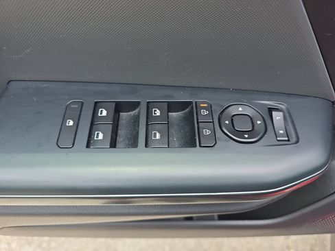 Used 2025 Kia K4 FWD image 19