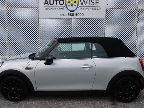 Used 2019 MINI Cooper Convertible FWD image 37