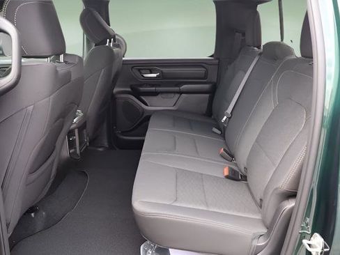New 2026 RAM 1500 Express AWD/4WD image 11