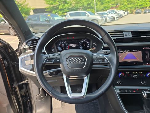 Used 2021 Audi Q3 2.0T Premium w/ Convenience Package AWD/4WD image 29