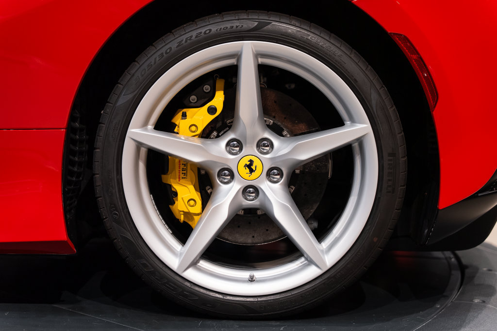 Certified 2021 Ferrari F8 Tributo RWD image 14