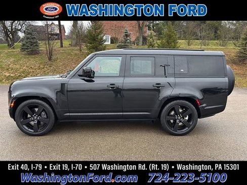 Used 2023 Land Rover Defender 130 X-Dynamic SE image 1