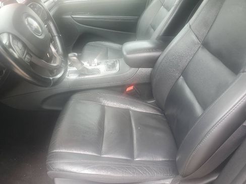 Used 2021 Jeep Grand Cherokee Limited AWD/4WD image 9