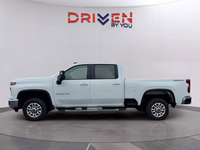 Used 2024 Chevrolet Silverado 2500 LT