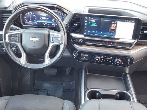 Used 2024 Chevrolet Silverado 2500 LT w/ Convenience Package RWD image 27