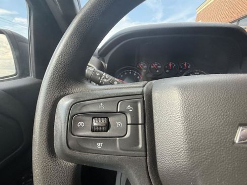 Used 2022 Chevrolet Silverado 1500 Custom Trail Boss AWD/4WD image 9