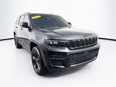 Certified 2023 Jeep Grand Cherokee L Limited w/ Black Appearance Package