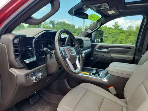 Used 2025 GMC Sierra 2500 SLT w/ SLT Premium Package AWD/4WD image 19