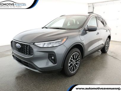 Used 2025 Ford Escape SE