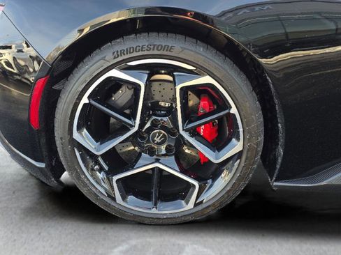 Used 2022 Maserati MC20 Coupe image 14