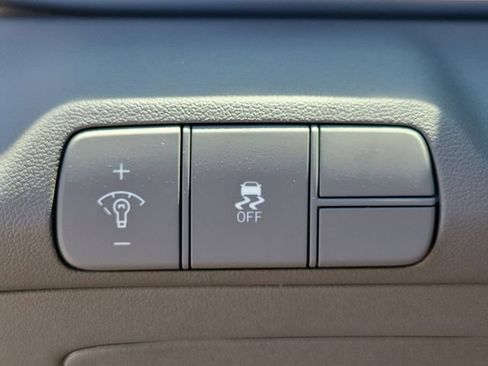 New 2026 Hyundai Elantra Sport FWD image 18