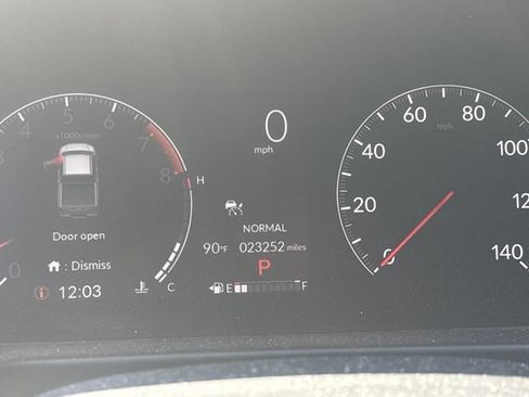 Used 2025 Honda Ridgeline Black Edition image 18