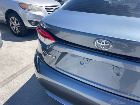 Used 2022 Toyota Corolla LE w/ Carpet Mat Package (TMS) image 5