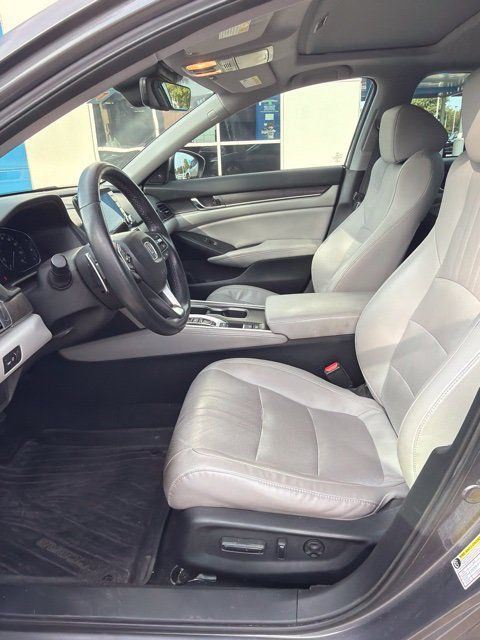 Used 2018 Honda Accord EX-L image 10