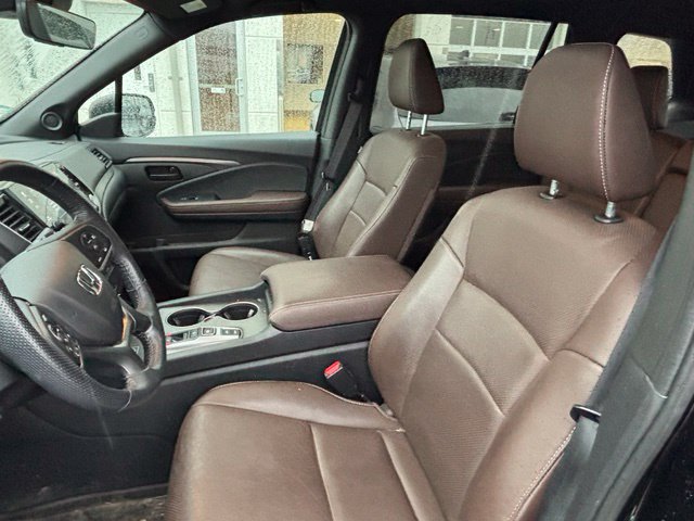 Used 2024 Honda Passport EX-L image 10