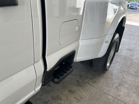 Used 2025 Ford F350 XLT image 16