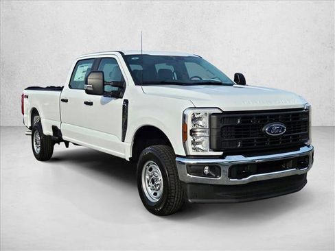 New 2026 Ford F250 XL w/ XL Chrome Package AWD/4WD image 7