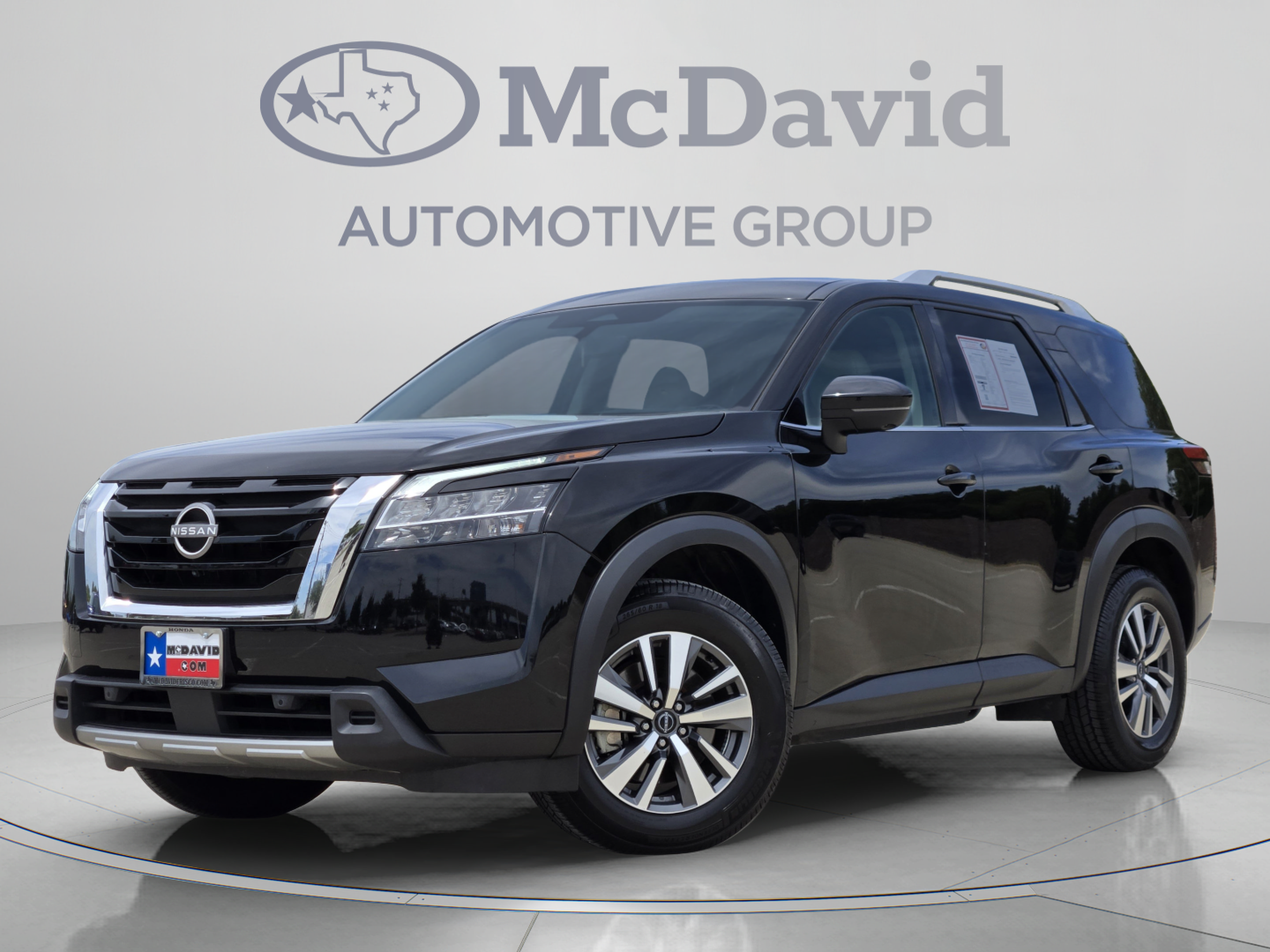 Used 2024 Nissan Pathfinder SL AWD/4WD image 1