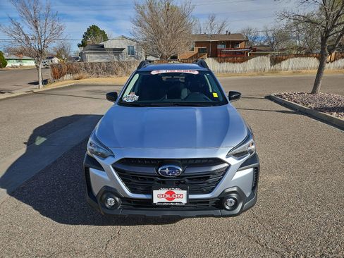 Used 2024 Subaru Outback Premium image 6