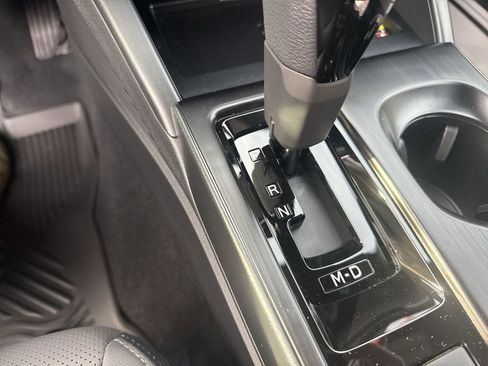 New 2026 Subaru Outback Limited AWD/4WD image 33