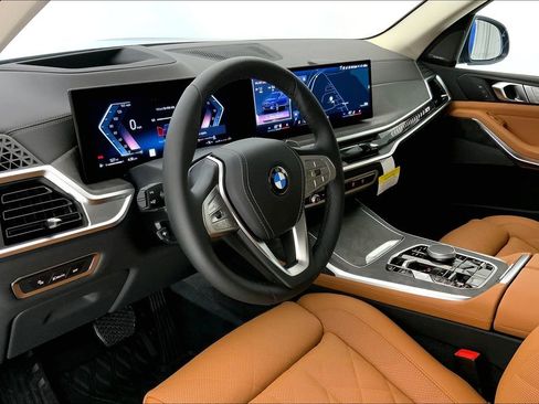 New 2026 BMW X7 xDrive40i image 4