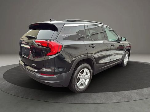 Used 2018 GMC Terrain SLE w/ Driver Convenience Package image 5