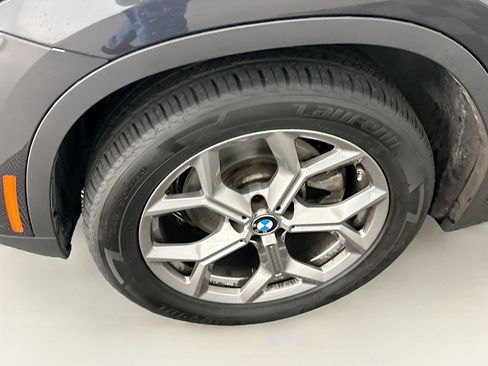 Used 2024 BMW X3 xDrive30i image 11