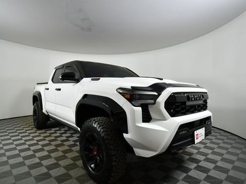 Certified 2025 Toyota Tacoma TRD Pro image 8