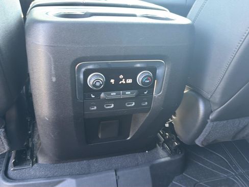 Used 2021 Chevrolet Tahoe High Country w/ Premium Package AWD/4WD image 10