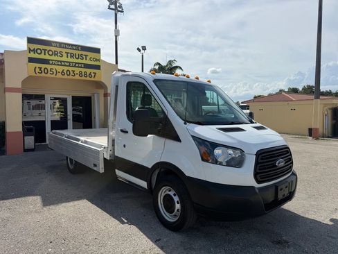 Used 2019 Ford Transit 250 138 RWD image 13