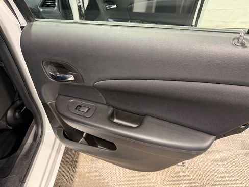 Used 2013 Chrysler 200 LX image 16