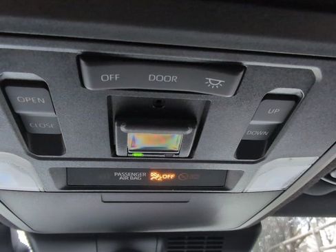 Used 2025 Toyota 4Runner Limited image 20