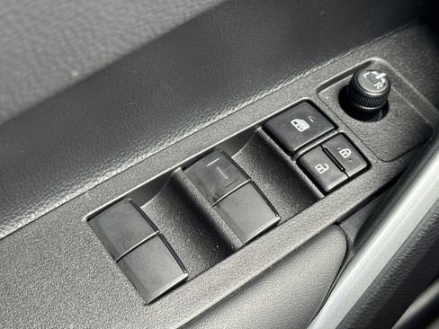 Used 2026 Toyota Corolla Cross XSE w/ Convenience Package image 22