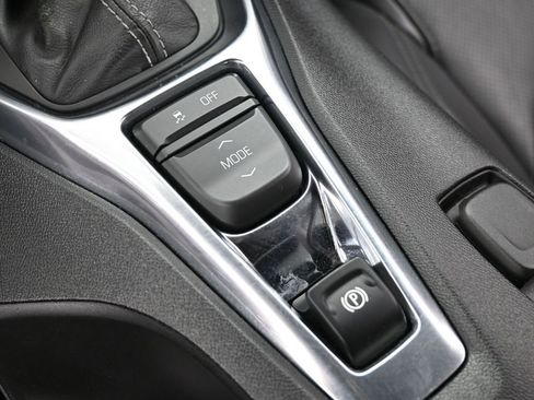 Used 2019 Chevrolet Camaro LT image 29