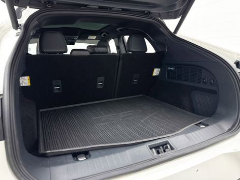 Used 2022 Ford Mustang Mach-E GT image 36