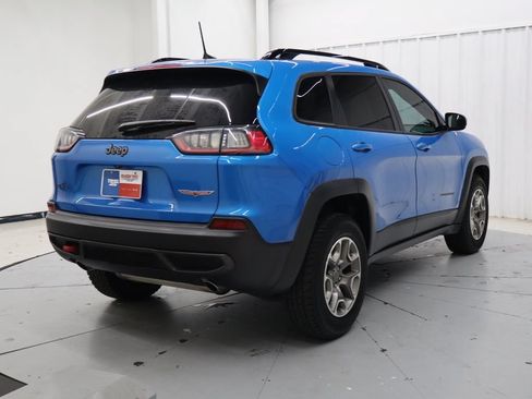 Used 2022 Jeep Cherokee Trailhawk AWD/4WD image 3
