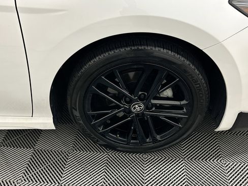 Certified 2025 Toyota Camry SE FWD image 11