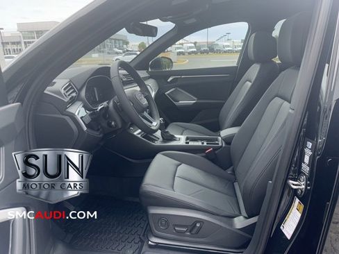 New 2025 Audi Q3 2.0T Premium image 28