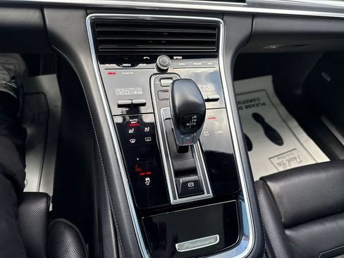 Used 2017 Porsche Panamera Turbo AWD/4WD image 22
