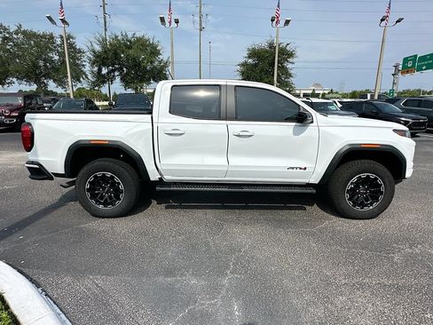 Used 2026 GMC Canyon AT4 w/ Technology Plus Package AWD/4WD image 4